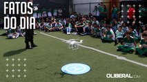 Estudantes aprendem sobre uso de drone com militares da Base Aérea de Belém