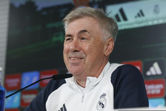 AR OOV ANCELOTTI 101123