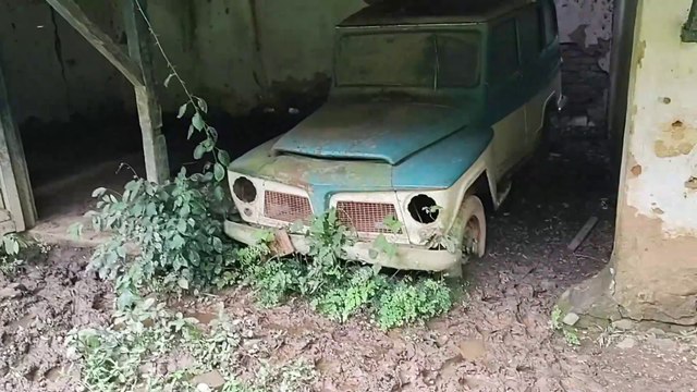 CASARÃO ABANDONADO NA SELVA, A CASA DO CARRO