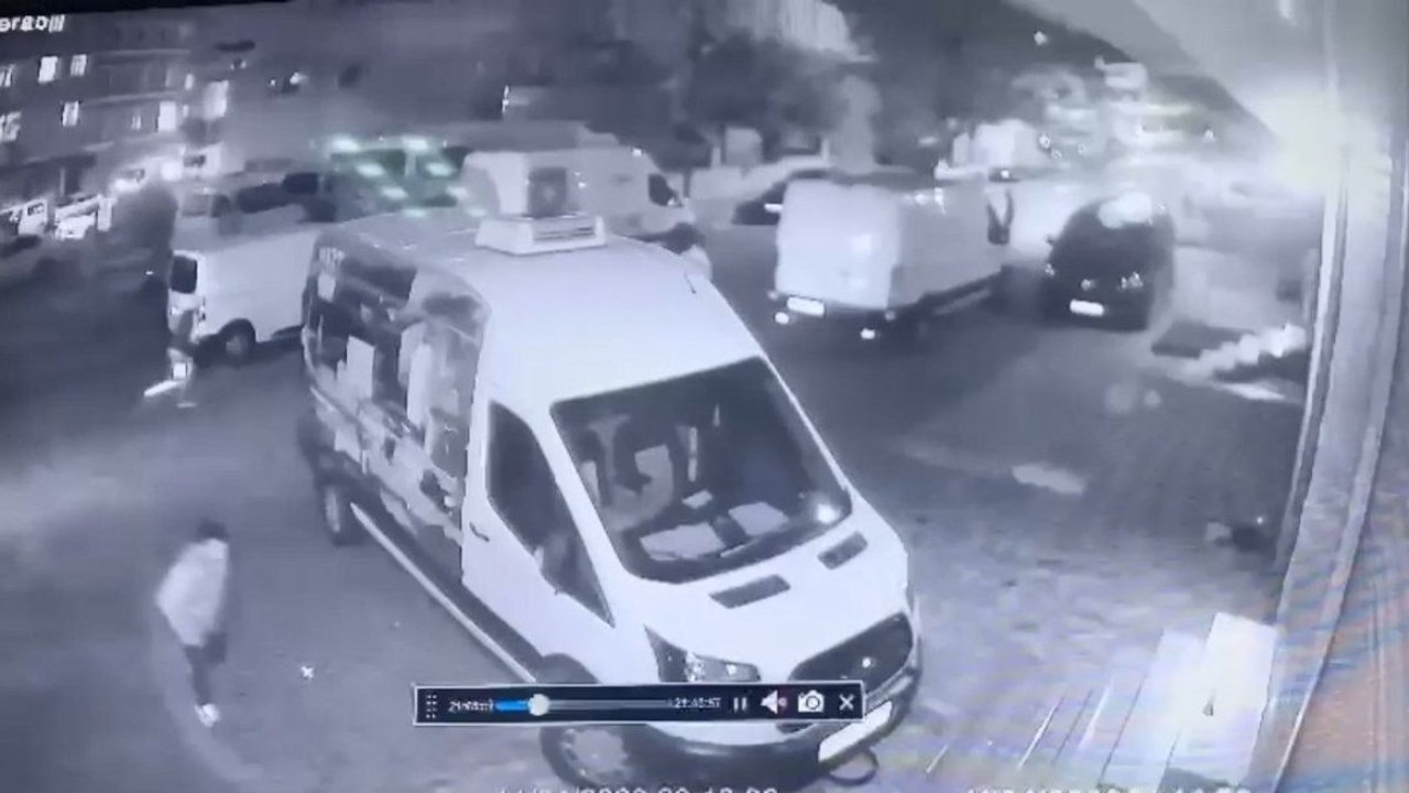 İstanbul’da sokak ortasında kavga: 1 ölü