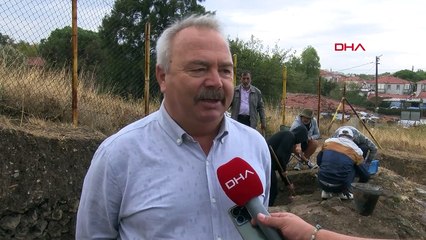 Foça'daki Antik Tiyatro Kazıları Devam Ediyor