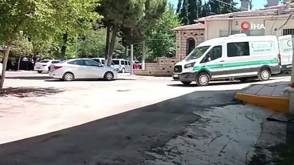 Evinin önünde bıçaklanan şahıs hayatını kaybetti