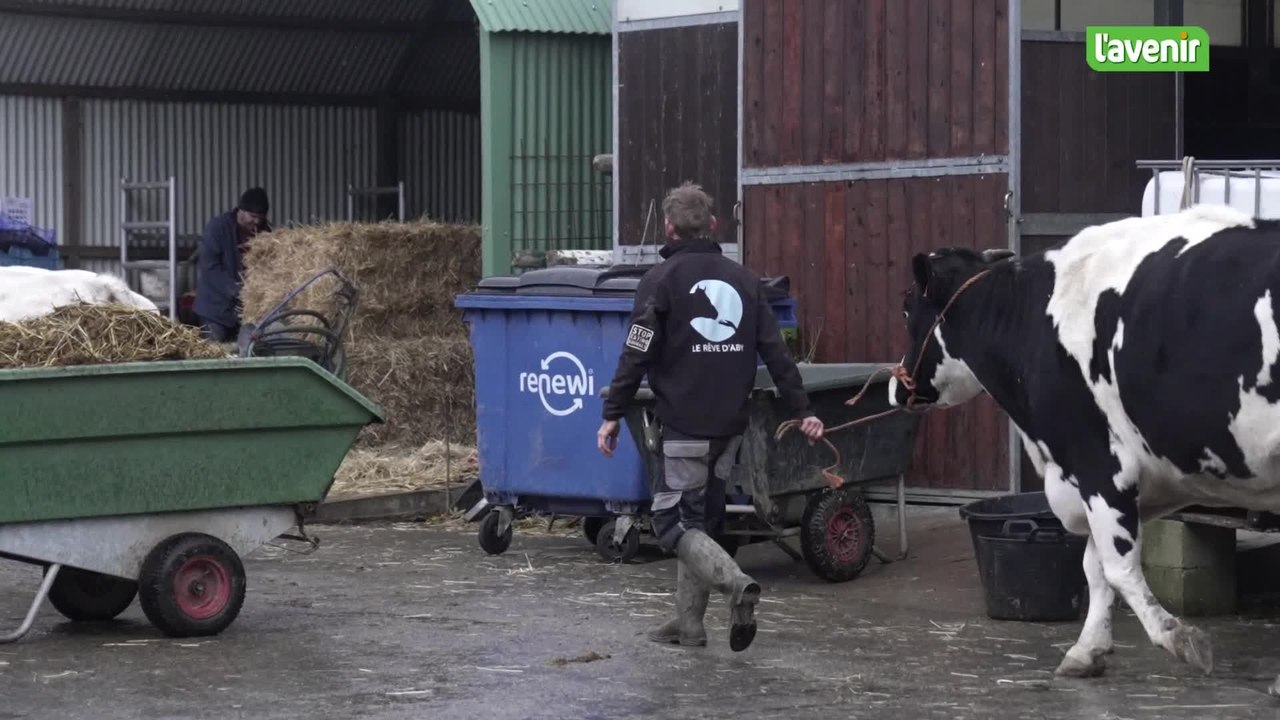 La ministre Céline Tellier visite Le Rêve d’Aby, un refuge pour animaux de ferme & chevaux