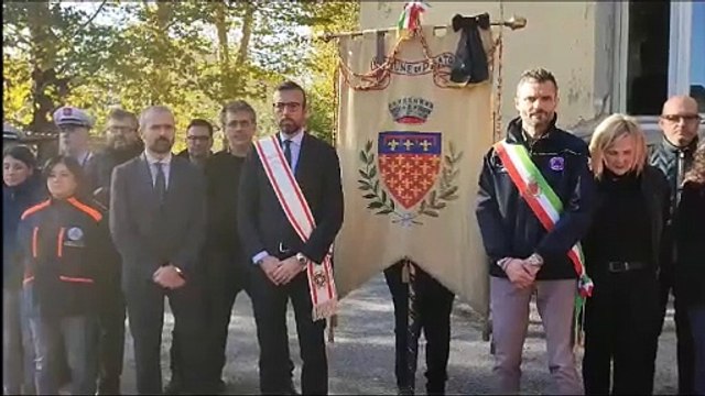 Prato, lutto cittadino per le vittime dell'alluvione: il minuto di silenzio