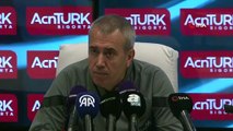 Kasımpaşa Teknik Direktörü Kemal Özdeş: 'Girdiğimiz birkaç pozisyon daha erken bulsaydık daha puan alacak pozisyona gelebilirdik'