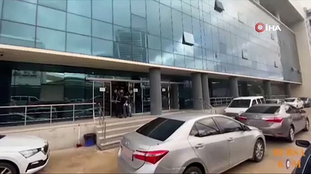 Bursa'da tamirciden cephane çıktı
