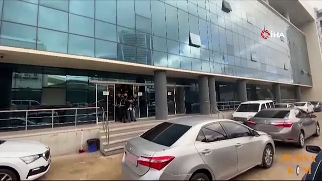 Bursa'da Ruhsatsız Silah İmal ve Ticareti Operasyonu: 7 Silah ve Uyuşturucu Ele Geçirildi