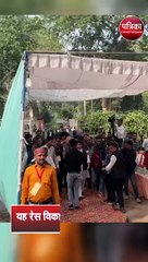 ज्योतिरादित्य सिंधिया ने वोट डाला