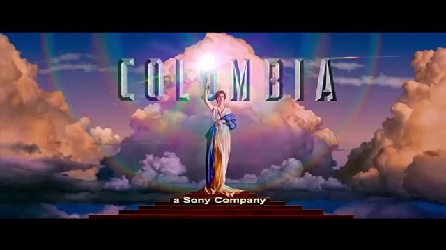 Tout sauf toi Bande-annonce VO