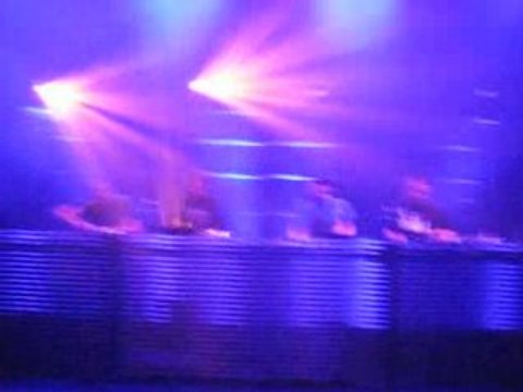 Birdy Nam Nam @ La Carène