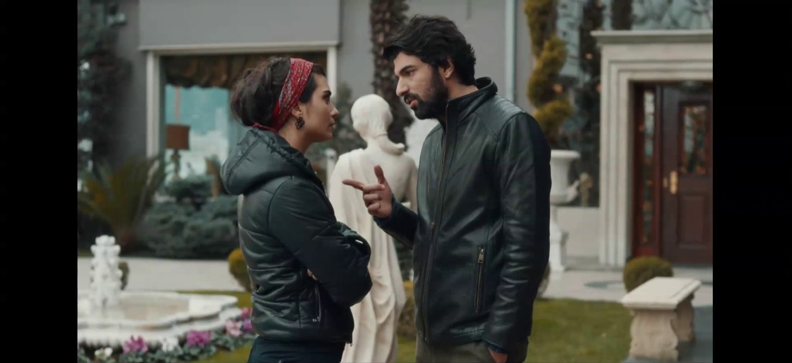 5y6 Amor De Contrabando ❤️ (Kara Para Ask) ❤️ Capítulo 5 y 6 ESPAÑOL HD ❤️ Con Tuba Büyüküstün y Engin Akyürek ❤️