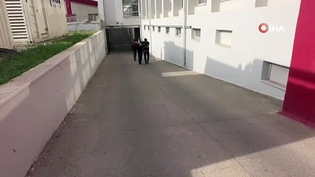 Uyuşturucu operasyonunda uçaksavar mermisi ve çelik yelek ele geçirildi