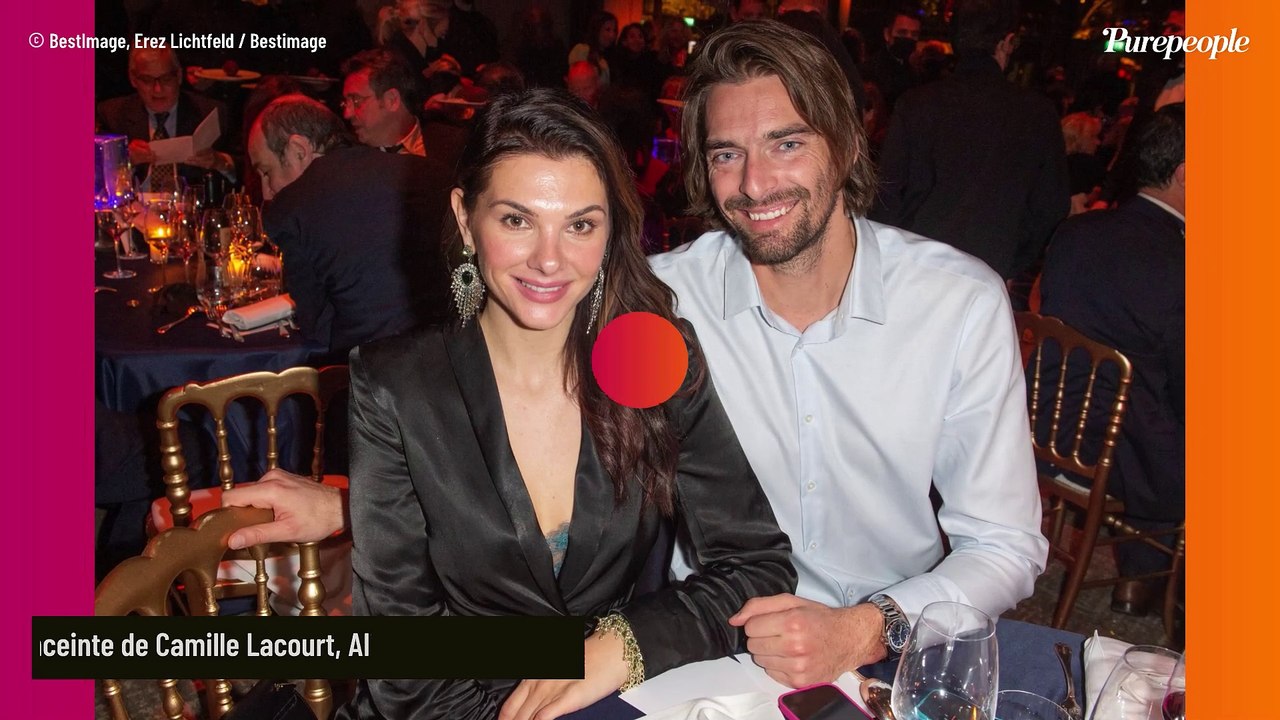 "Héberger un nouveau trésor" : Alice, la compagne de Camille Lacourt, évoque sa grossesse