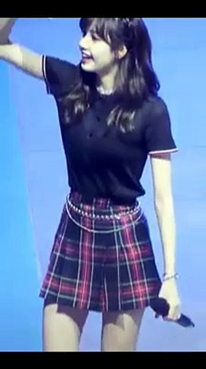 Lisa Manobal blackpink Why everyone love this girl