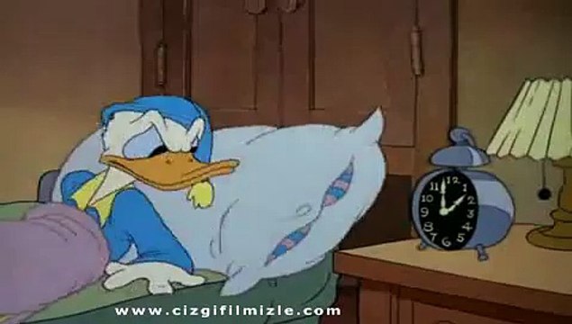 Donald Duck - Erken Uyku (cizgifilmizle.com)