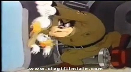 Donald Duck - Paraşütçü Donald (cizgifilmizle.com)
