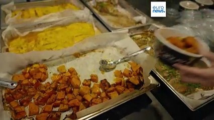 Повара готовят для жертв нападений ХАМАС