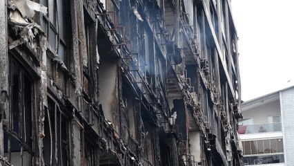 Bursa'da yanan iş merkezi, dron ile görüntülendi