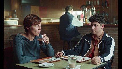 Un largo viaje - Tráiler