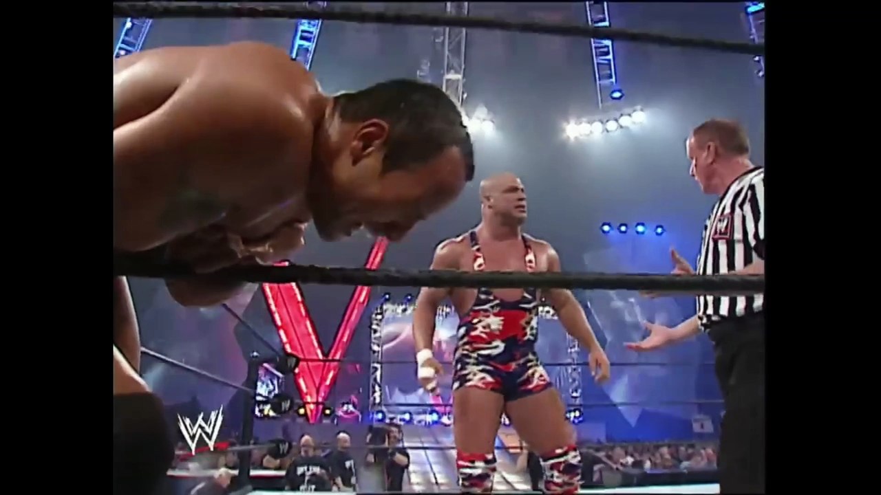 WWE SmackDown Triple Treat Match