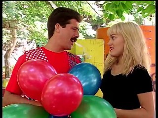 24. Contra Viento y Marea