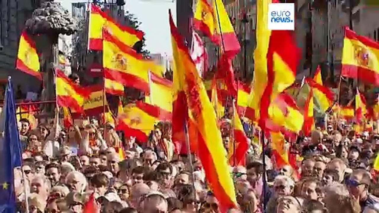 Anti-Amnestie-Demonstrationen in ganz Spanien