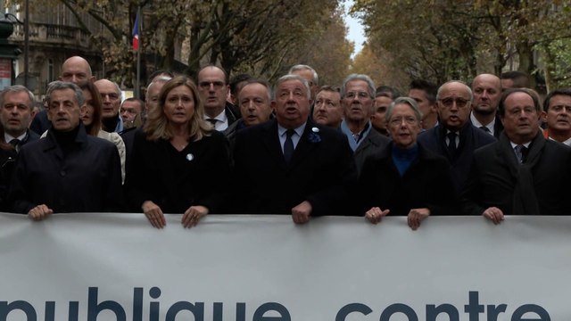 Marche contre l’antisémitisme : les politiques en tête de cortège entonnent la Marseillaise