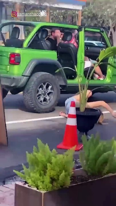 The end  #funny #fails #shorts #viral #idiotsfolder (1)