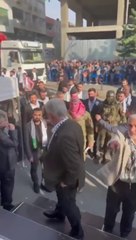 Ümit Özdağ, HÜDA PAR'ın mitinginde Hamas üyelerini andıran kıyafetlerle sahneye çıkanları paylaştı: Yapılan suç, savcıları göreve çağırıyoruz