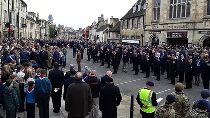 Stamford Remembrance Day 2023 🇬🇧 - Honoring Our Heroes with the National Anthem