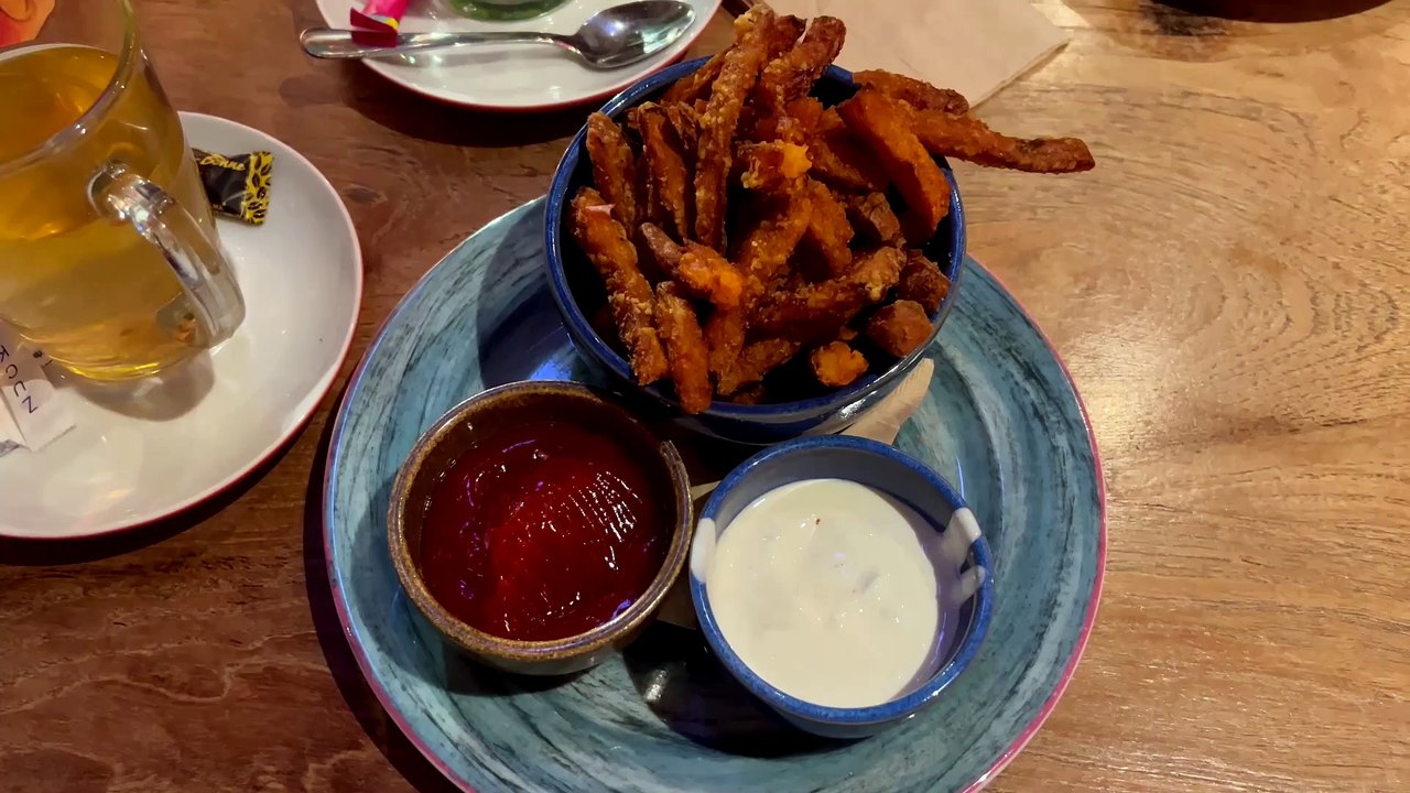 #Shorts Tex-Mex:  Green &  Peppermint Tea,  Sweet Potato  Fries,  Oaxaca Bowl & Grilled  Avocado