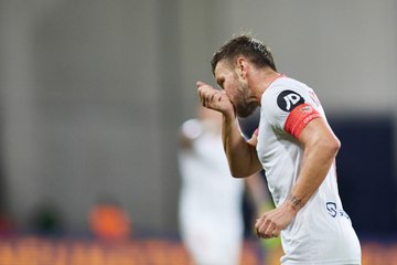 La Liga : Rakitic illumine le derby de Séville et calme le Bétis