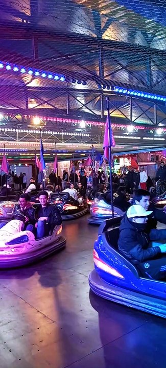 Foire des Rameaux Grenoble 2023 - Superbe Animation #foire #france #grenoble #animation  (20)