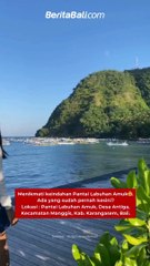 Menikmati keindahan Pantai Labuhan Amuk. Ada yang sudah pernah kesini?
