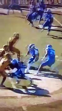 Borregos Puebla intenta patada corta y Pumas CU aplica la misma que le ocurrió contra Águilas Blancas, recupero el balón y anoto un TD #onefa #touchdown #highlights #collegefootball #football