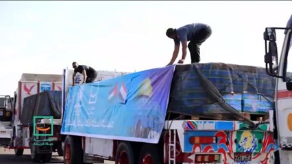 دعم متواصل ومساعدات مستمرة .. وبتتوالى قوافل مؤسسة حياة كريمة في جسر بري لقطاع غزة