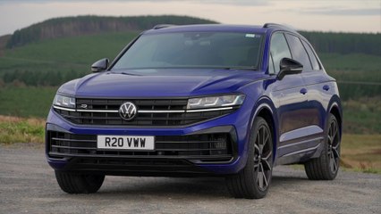 Volkswagen Touareg R 3.0 TSI E-hybrid 4Motion Exterior Design in Lapis Blue