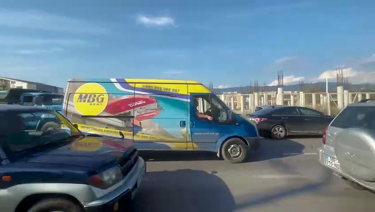 Tbilisi Bus No.292 Full Route: Shopping Center Tbilisi Mall → Akhmeteli Theatre Metro Station