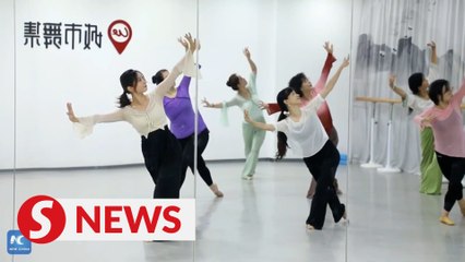 Nightlife after working hours in Shenzhen