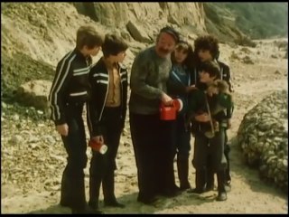 THE FAMOUS FIVE - Episode 23 - "Five Go to Demons Rocks - Episode One"