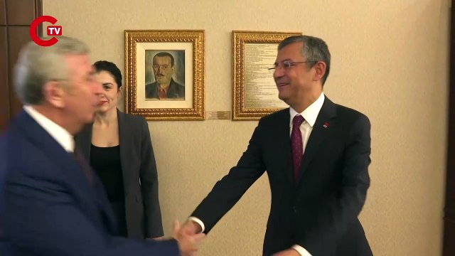 Özgür Özel ile Mansur Yavaş bir araya geldi