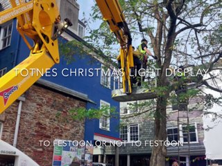 Totnes Xmas Light spat