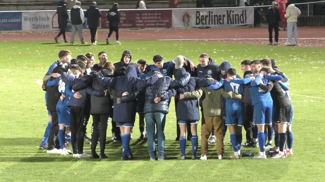 Drei Zehlendorf-Treffer in vier Minuten: Torreiche Schlussphase entscheidet Topspiel