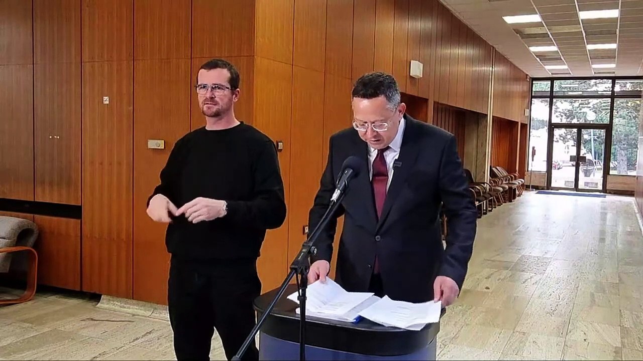 Brífing ministra financií L. Kamenického a ministra školstva T. Druckera po rokovaní vlády