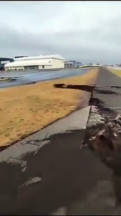 Urgence en Islande : Fissures, Séismes et Évacuations Face à l'Éruption Imminente du Volcan Fagradalsfjall