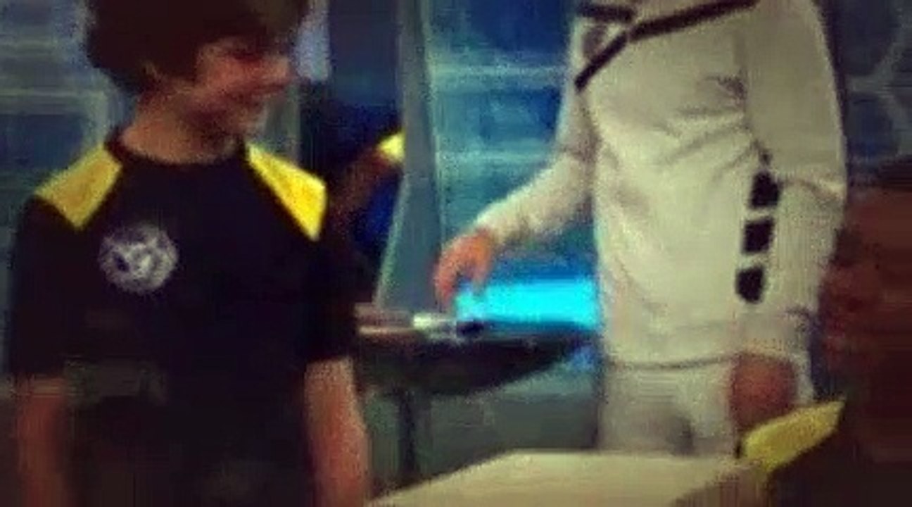 Lab Rats Season 4 Episode 2 Left Behind - video Dailymotion