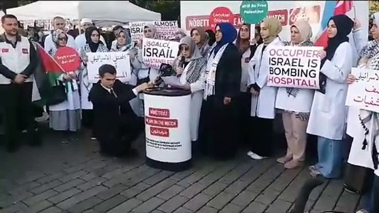 Filistin'e destek için oturma eylemi 13. gününde