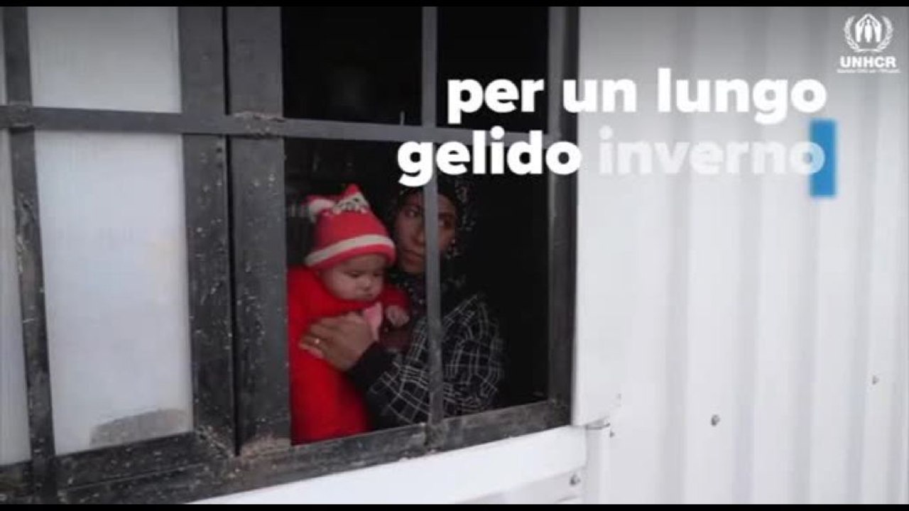 UNHCR lancia la campagna "Fai sentire il tuo calore" per i rifugiati