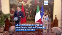 Accordo Italia-Albania sui migranti: la Commissione europea aspetta i dettagli