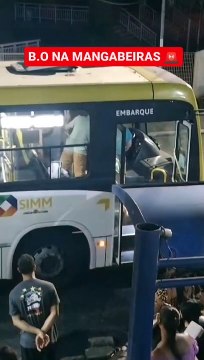 Briga entre motorista de ônibus da linha Benedito Bentes e passageiro